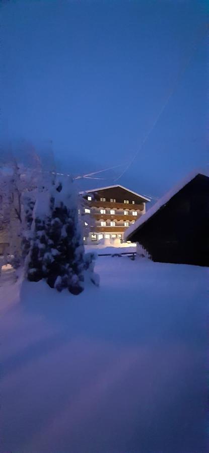 Hotel St-Leonhard Sankt Leonhard im Pitztal Exterior foto
